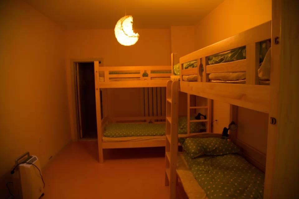 Dalian Buzz Light Year Youth Hostel Экстерьер фото