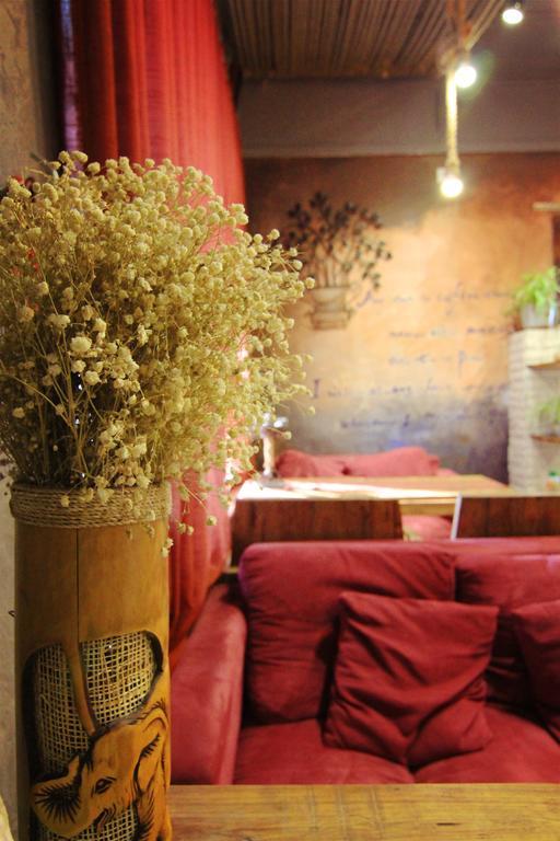 Dalian Buzz Light Year Youth Hostel Экстерьер фото