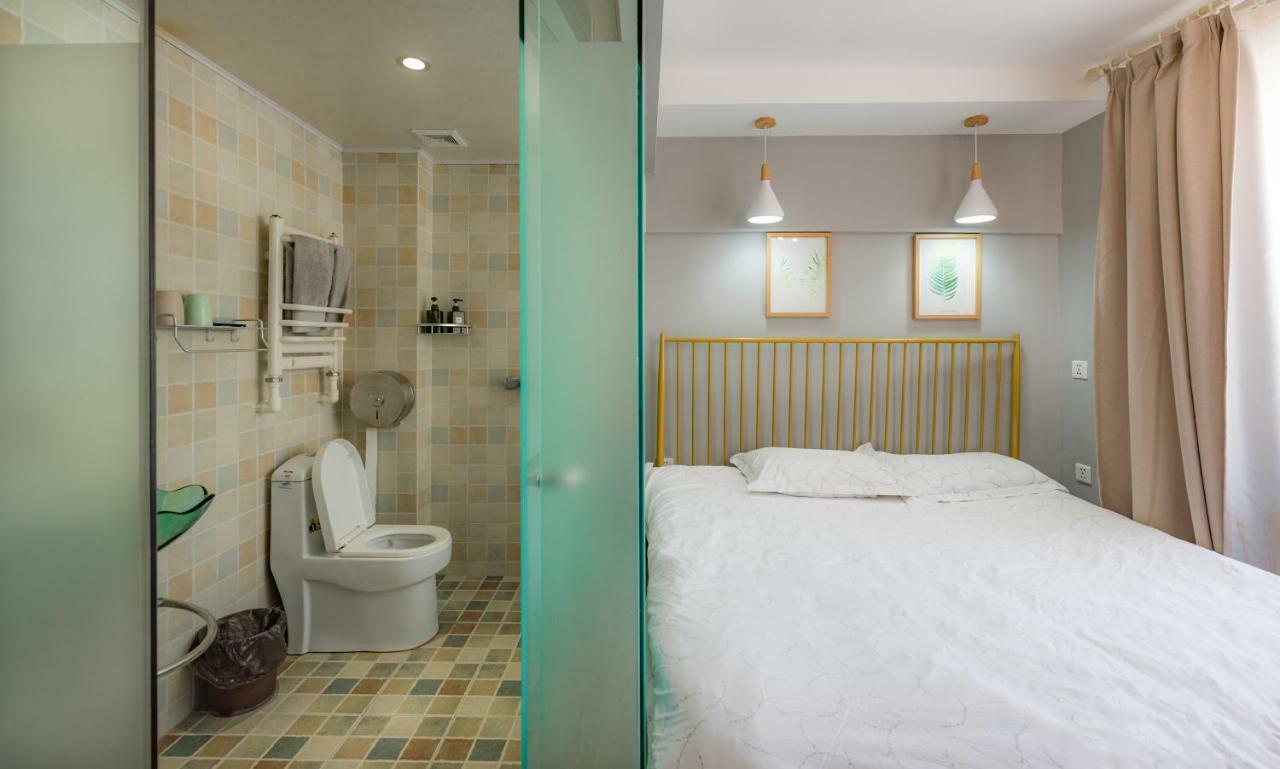 Dalian Buzz Light Year Youth Hostel Экстерьер фото